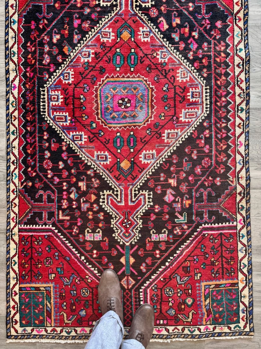 Persian Tuyserkan Rug | 3' 8