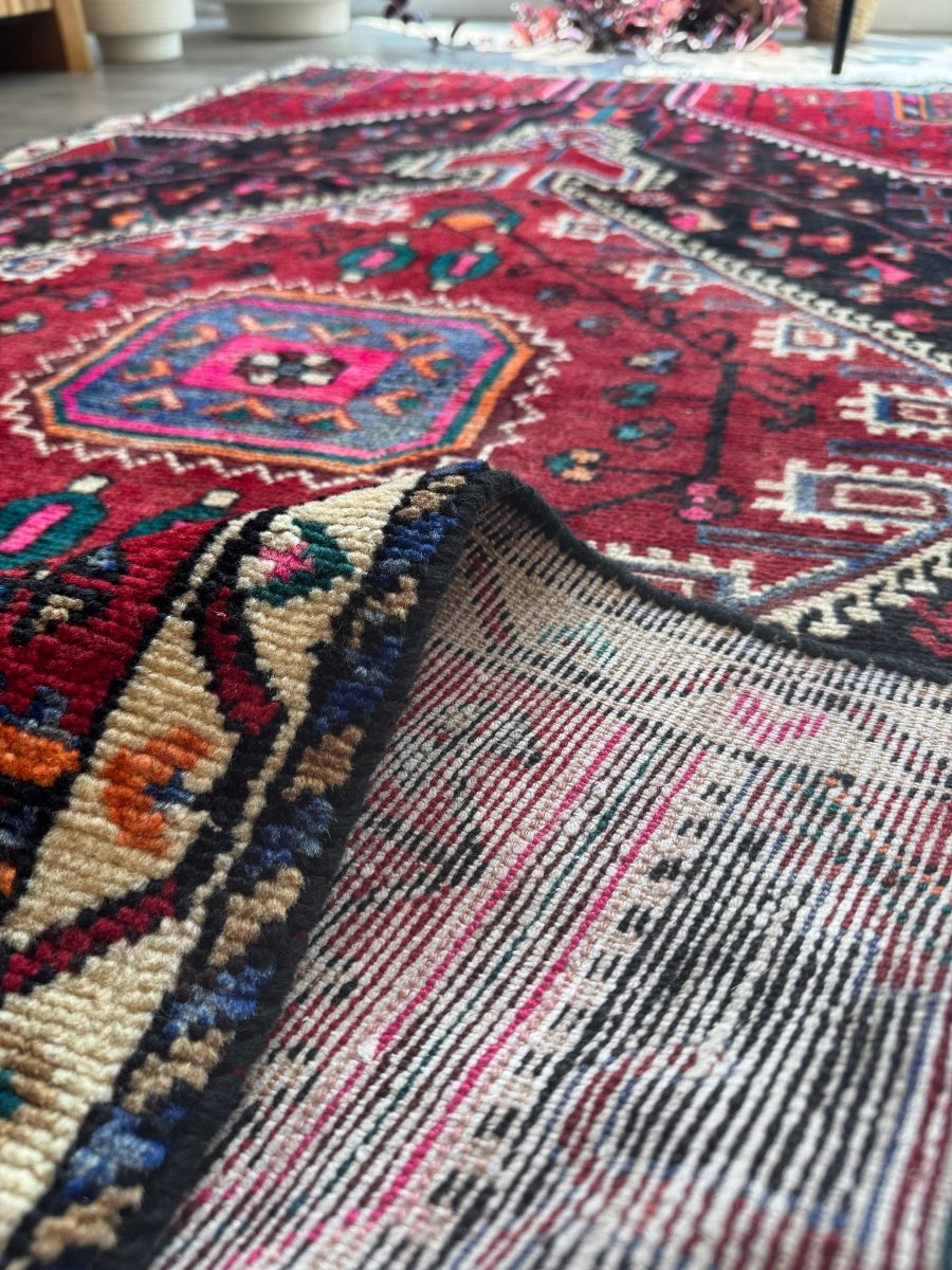 Persian Tuyserkan Rug | 3' 8