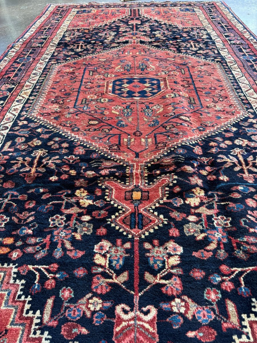 Persian Tuyserkan Rug | 5' 6