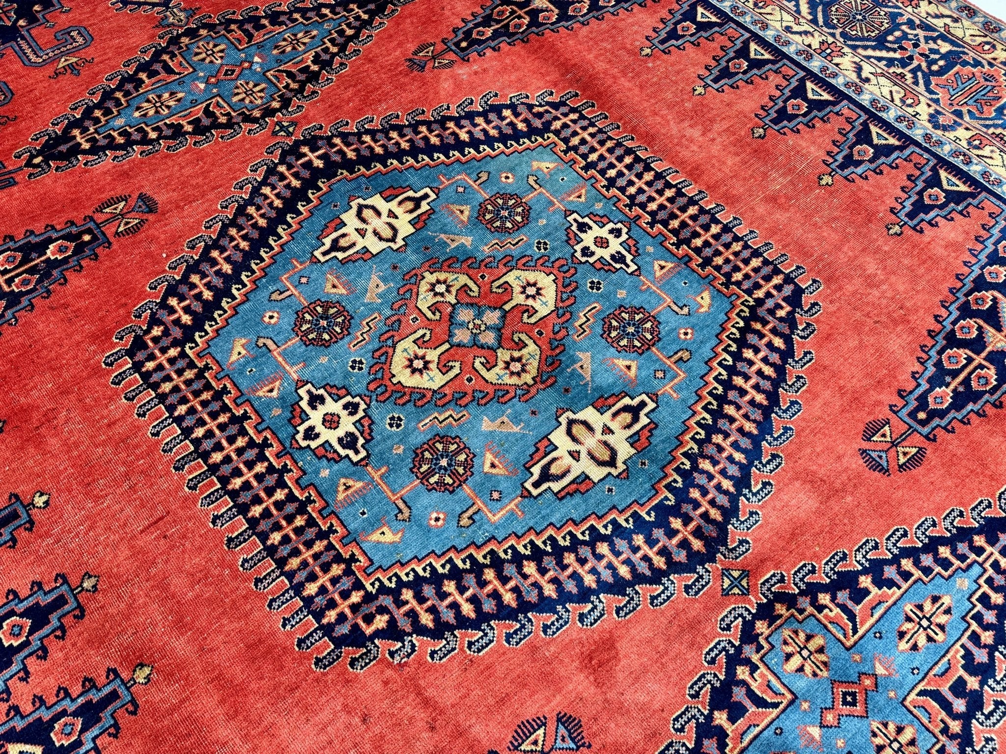 Persian Viss Rug | 9' 6” x 11' 11