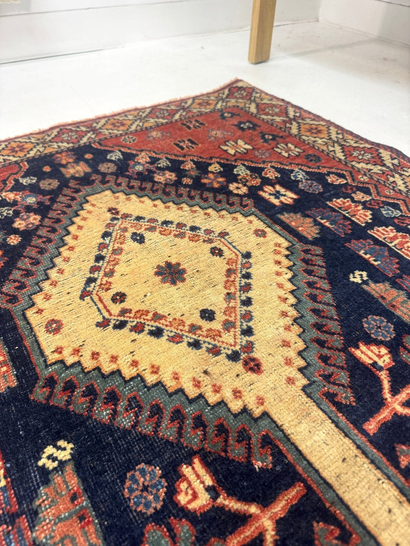 Persian Yalameh Rug | 3' 1” x 4' 6