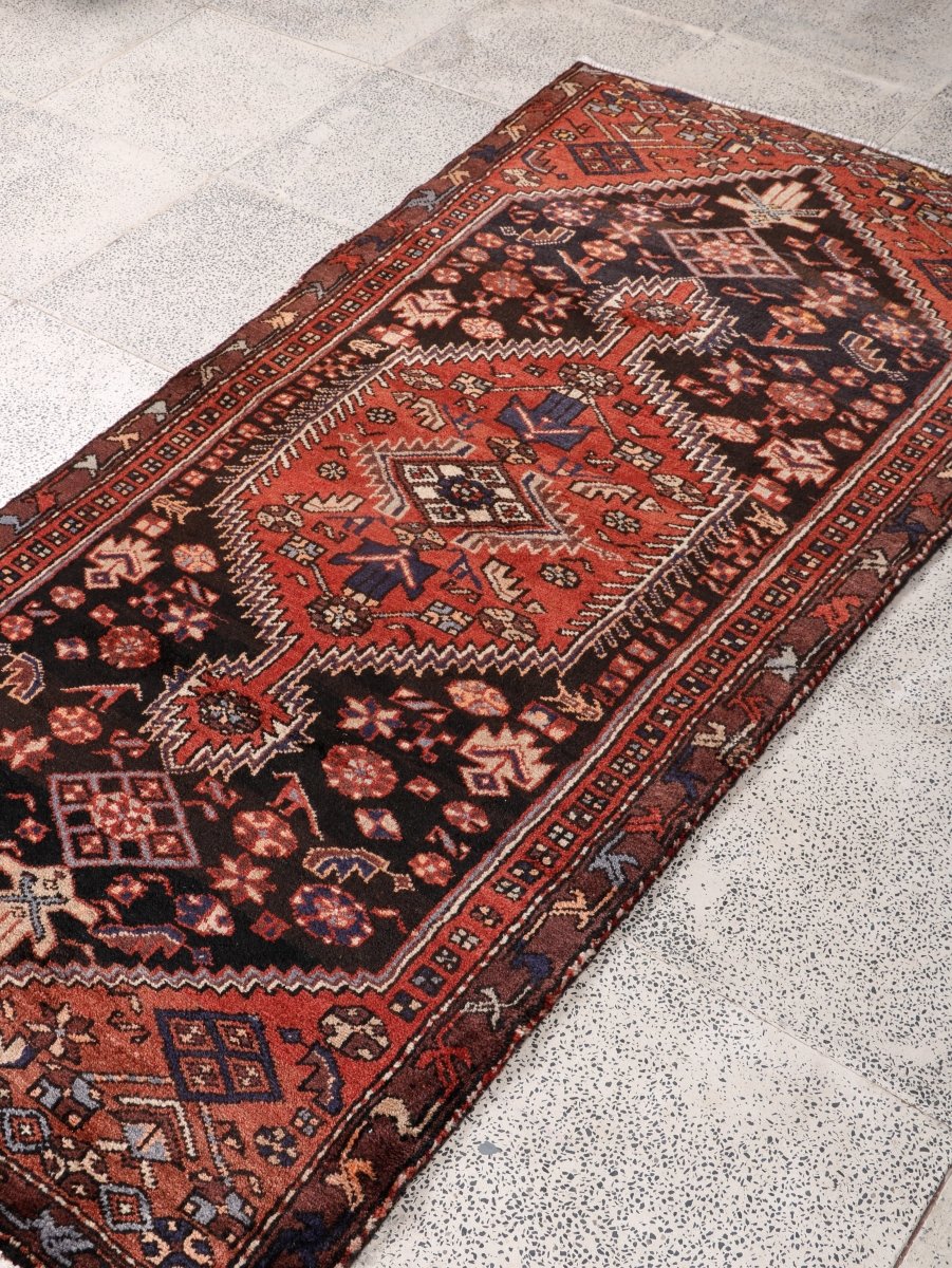 Persian Zanjan Rug | 3' 1” x 6' 5