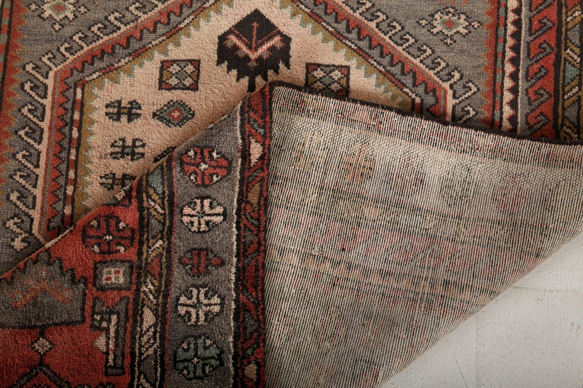 Persian Zanjan Rug | 4' 3