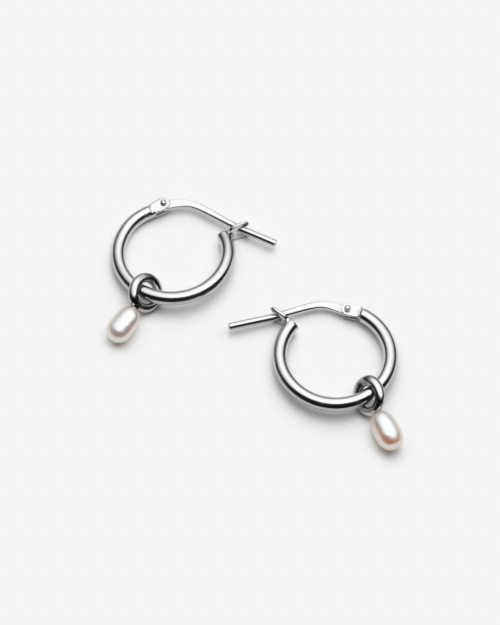 Marie-Joséphine - Boucles d’oreilles avec petites perles d’eau douce