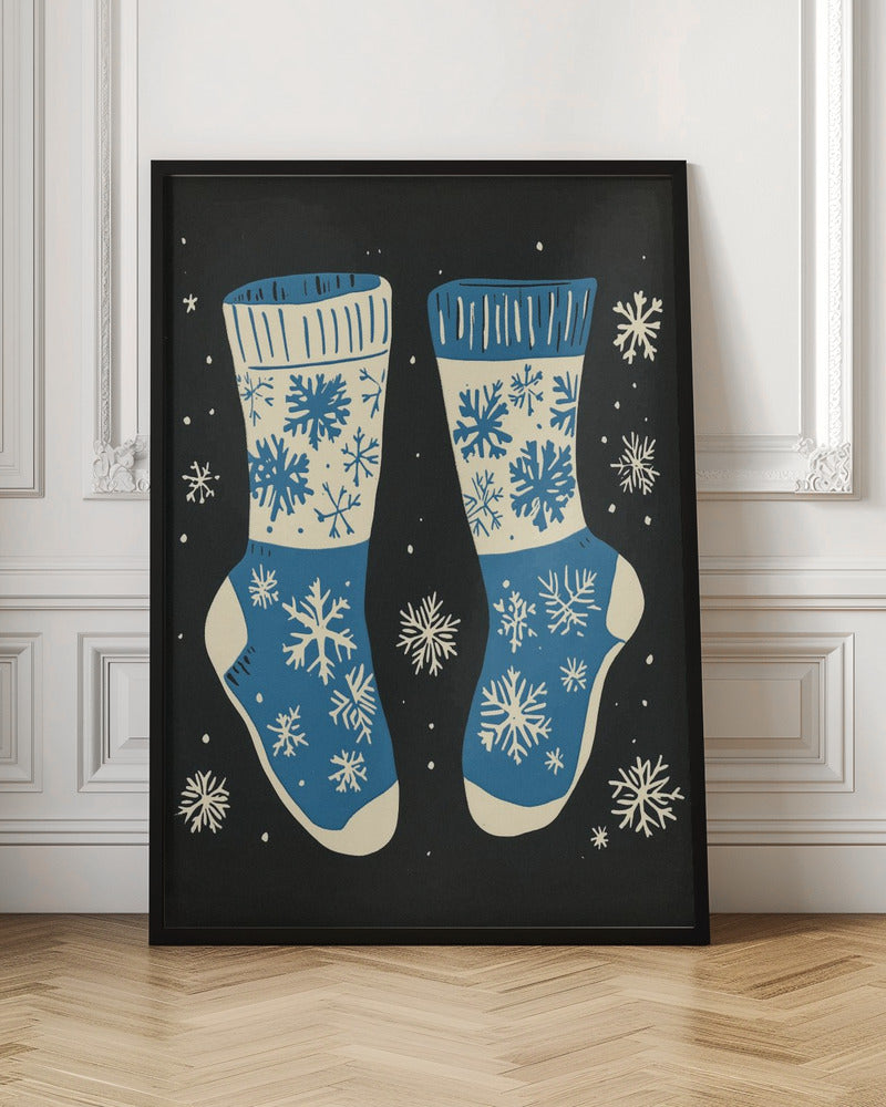 Impression sur toile de chaussettes vintage en tricot bleu sur fond noir.