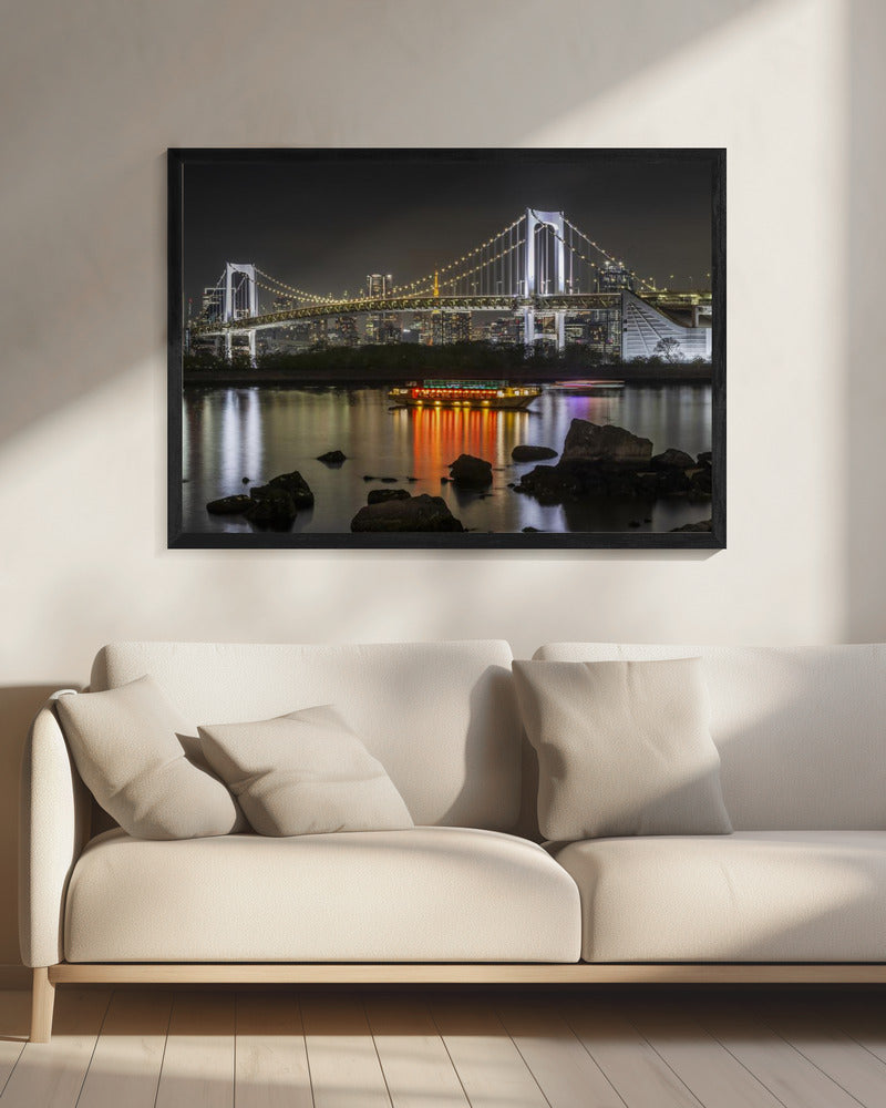 Illustration murale : Charme du pont arc-en-ciel avec le panorama de la skyline de Tokyo en soirée.
