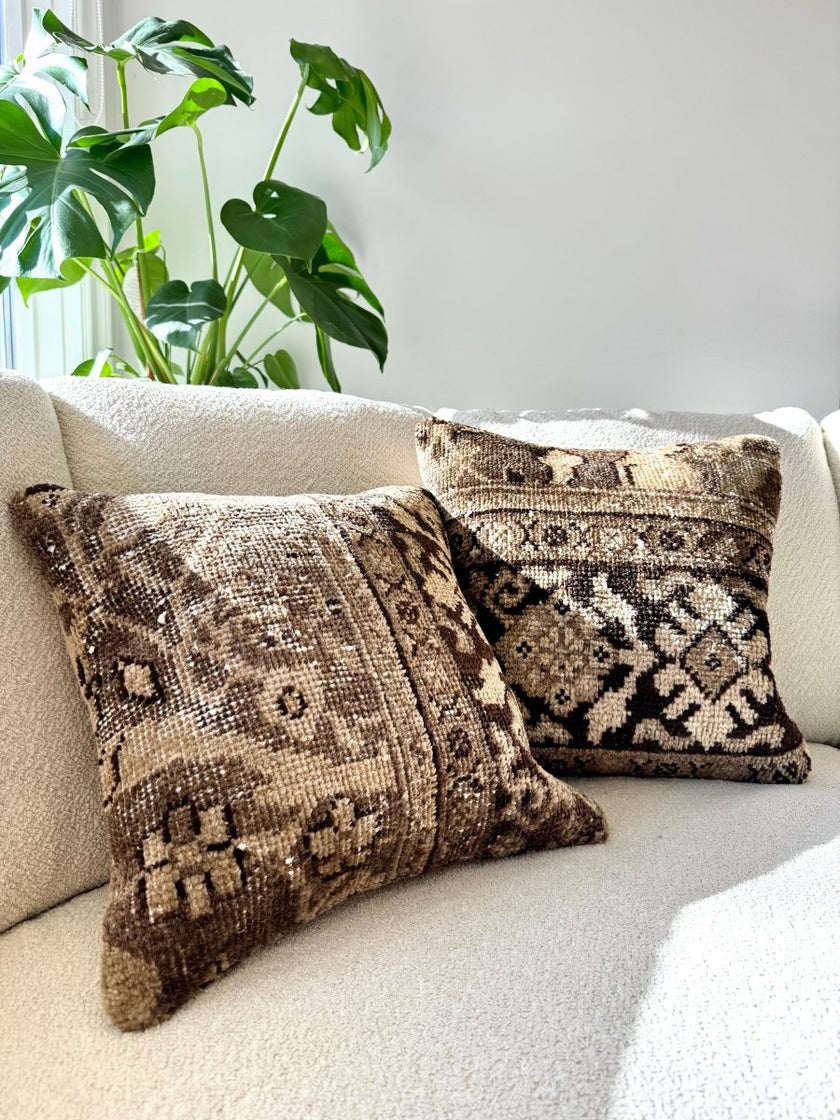 Pillow No. 001 | 16