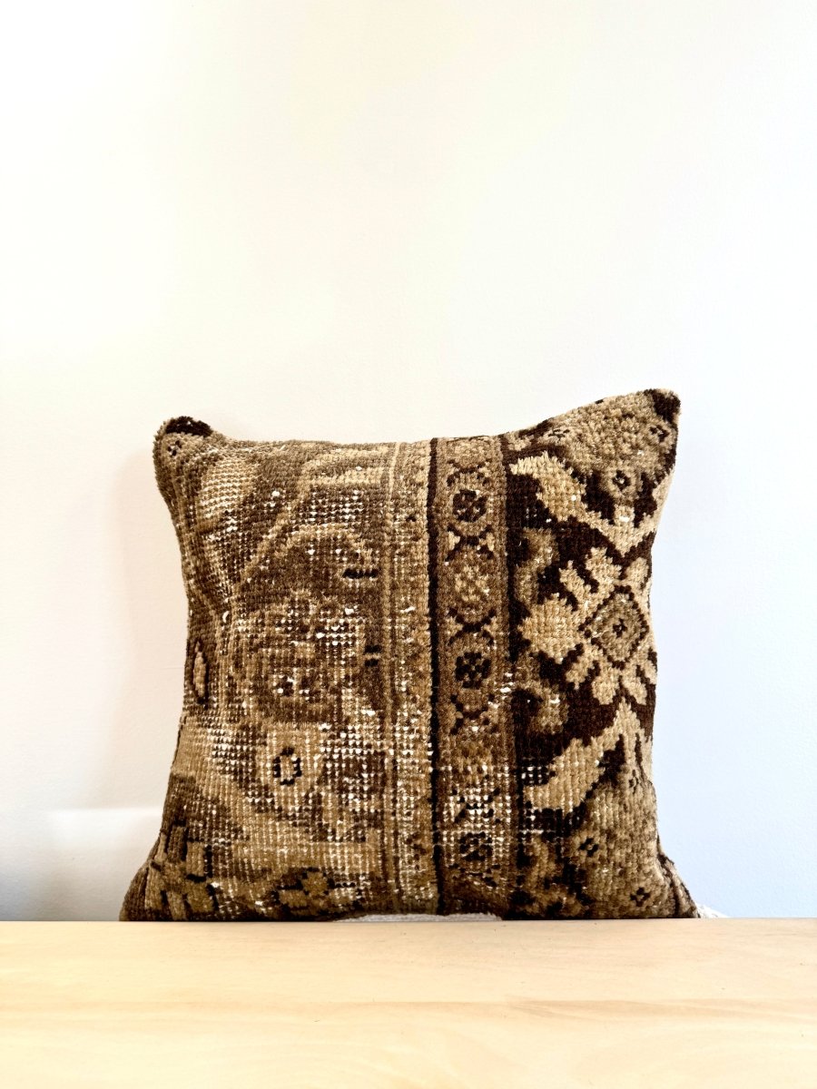 Pillow No. 001 | 16