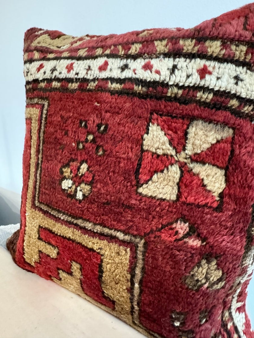 Pillow No. 003 | 16