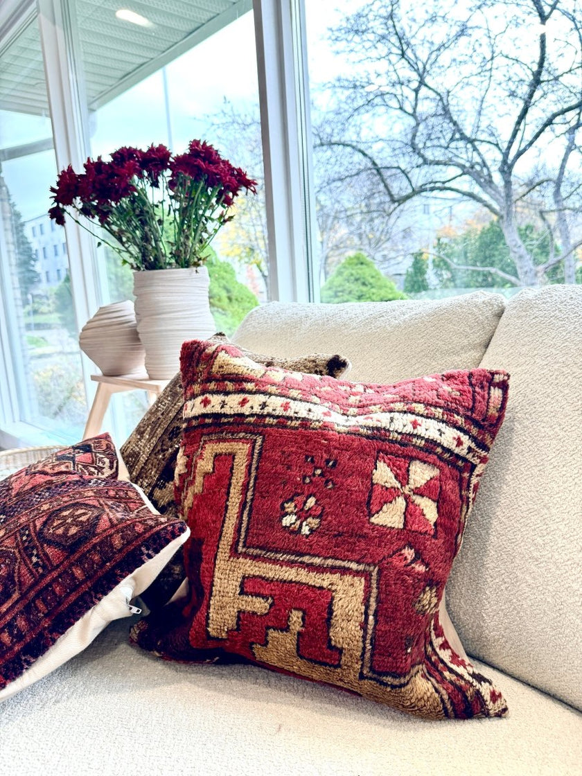 Pillow No. 003 | 16