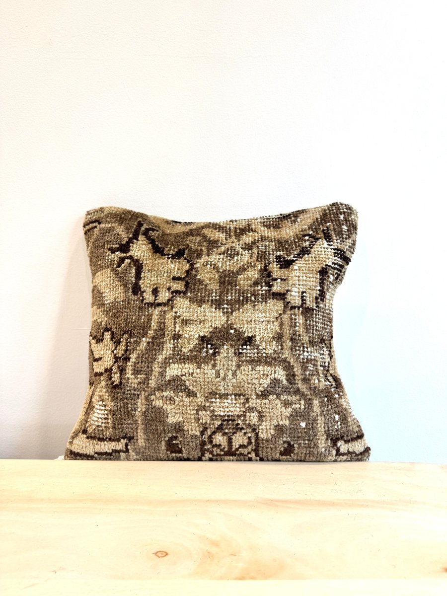 Pillow No. 004 | 16