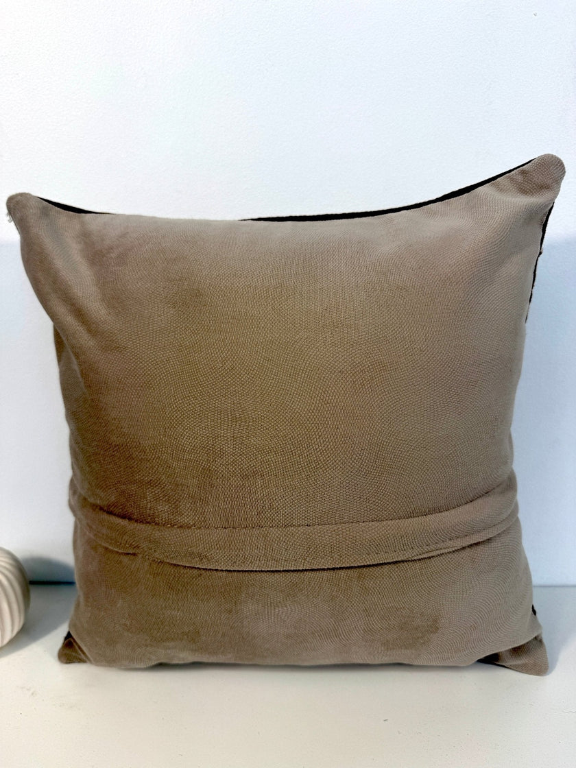Pillow No. 015 | 16