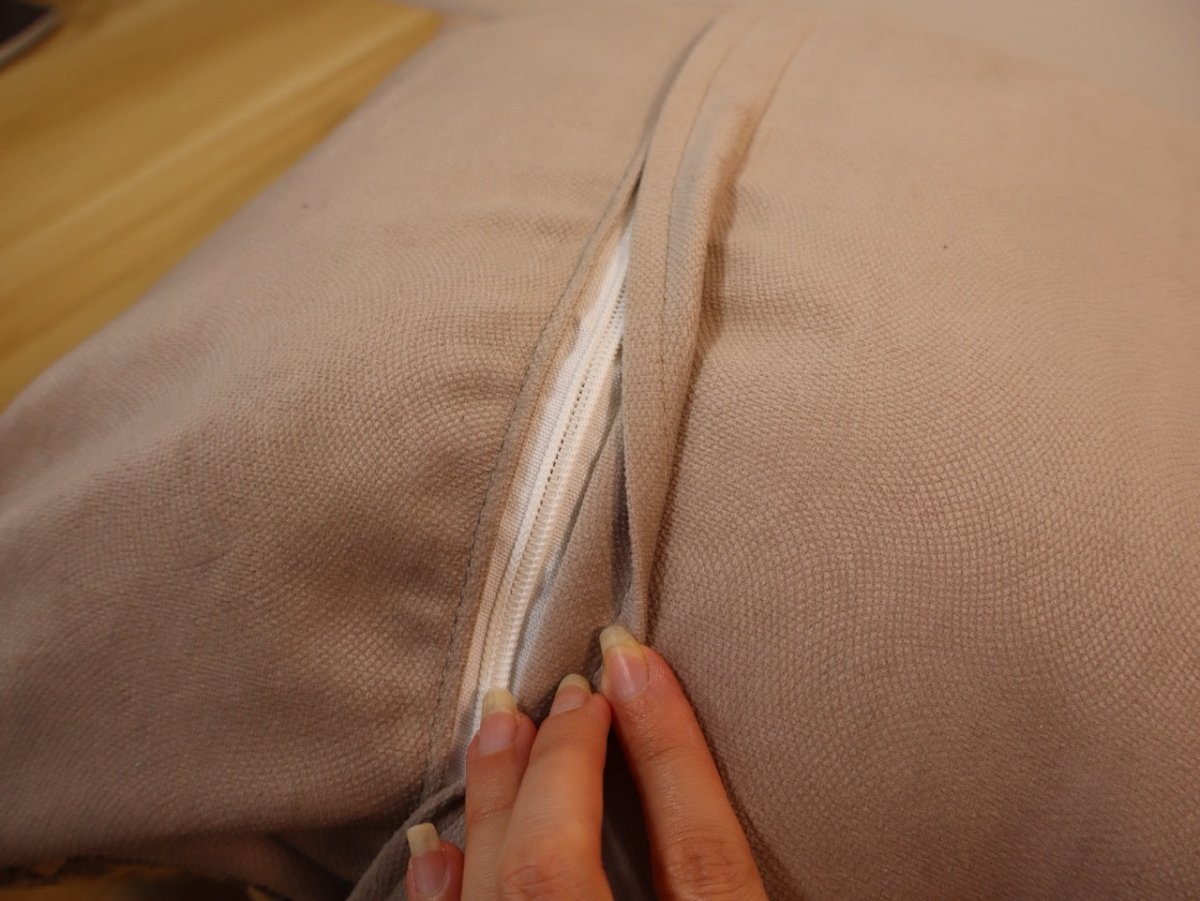 Pillow No. 024 | 18