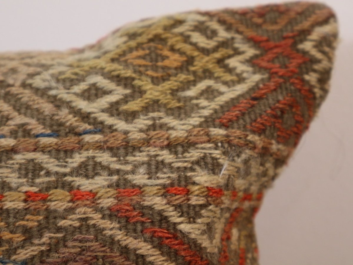 Pillow No. 024 | 18