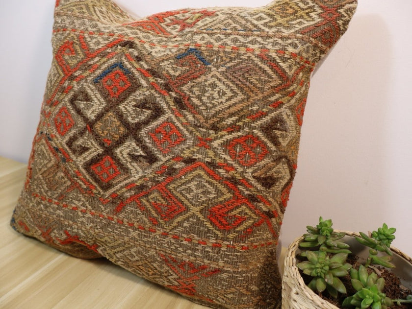 Pillow No. 024 | 18