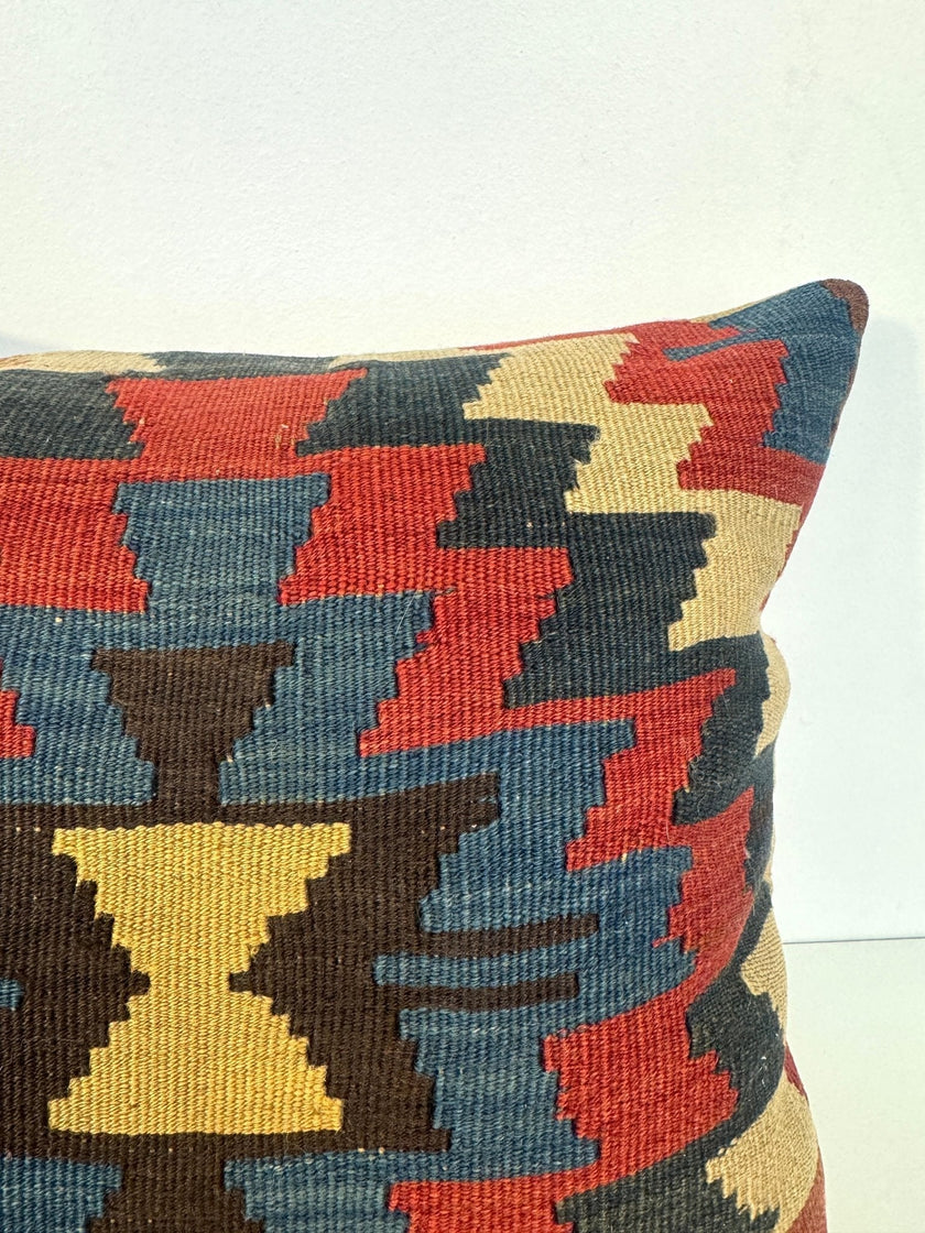 Pillow No. 025 | 16