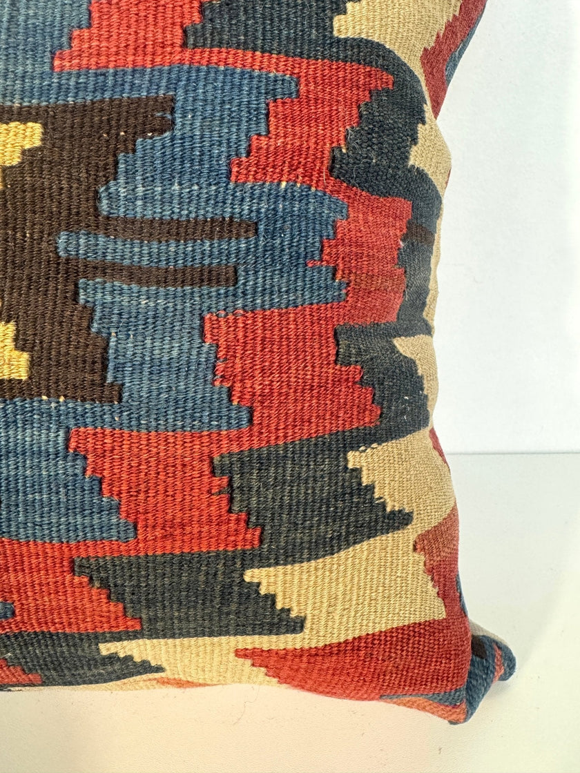 Pillow No. 025 | 16