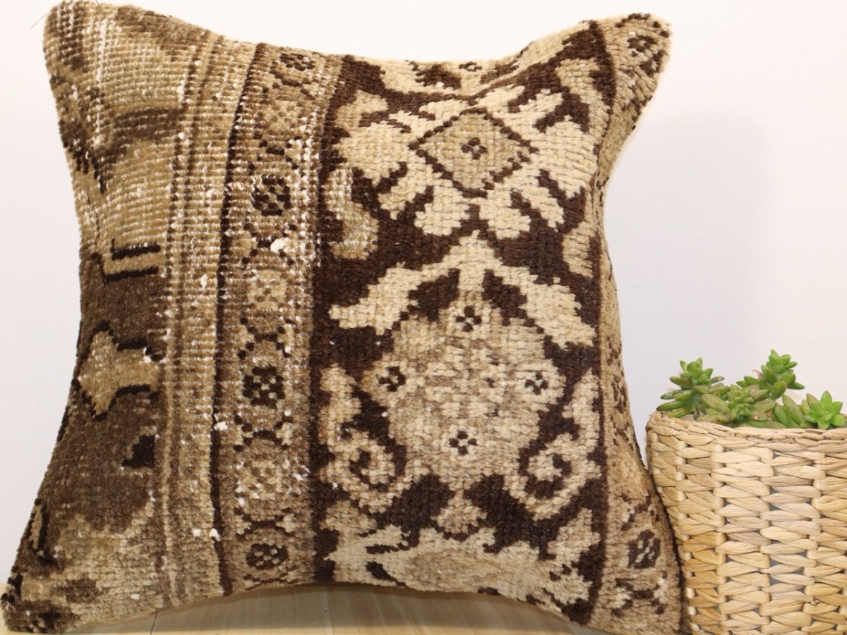 Pillow No. 026 | 16
