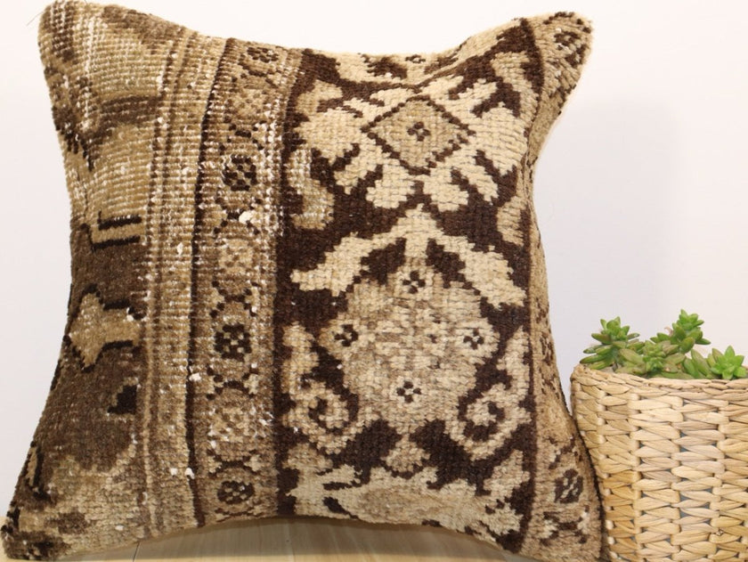Pillow No. 026 | 16