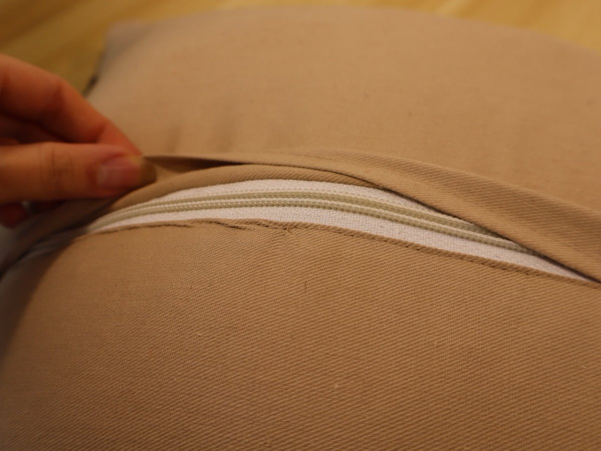 Pillow No. 026 | 16