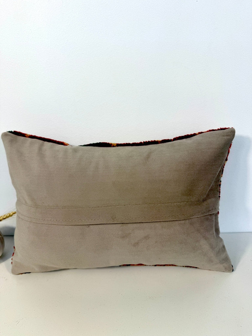 Pillow No. 028 | 12