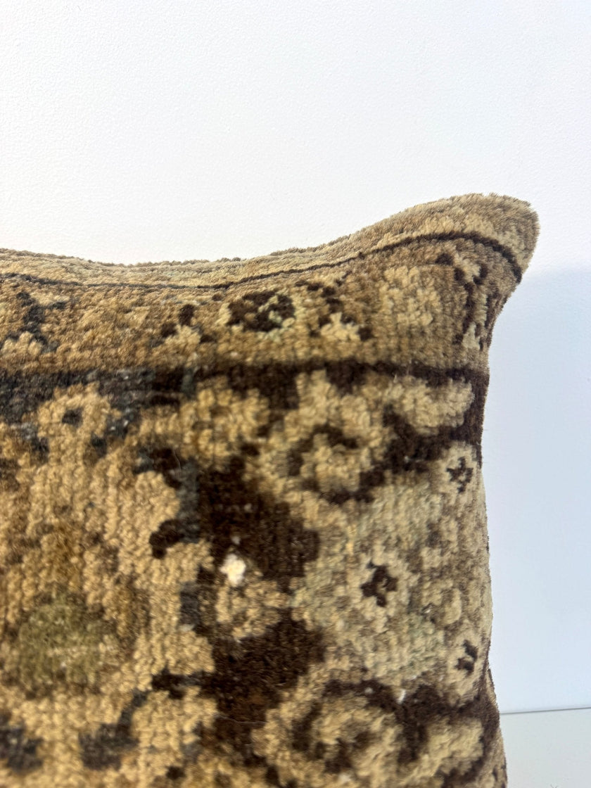 Pillow No. 029 | 16