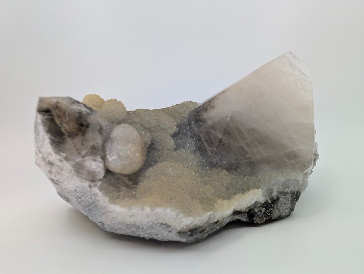Radiant Dogtooth Calcite with Sugar Sphalerite – Fujian, China