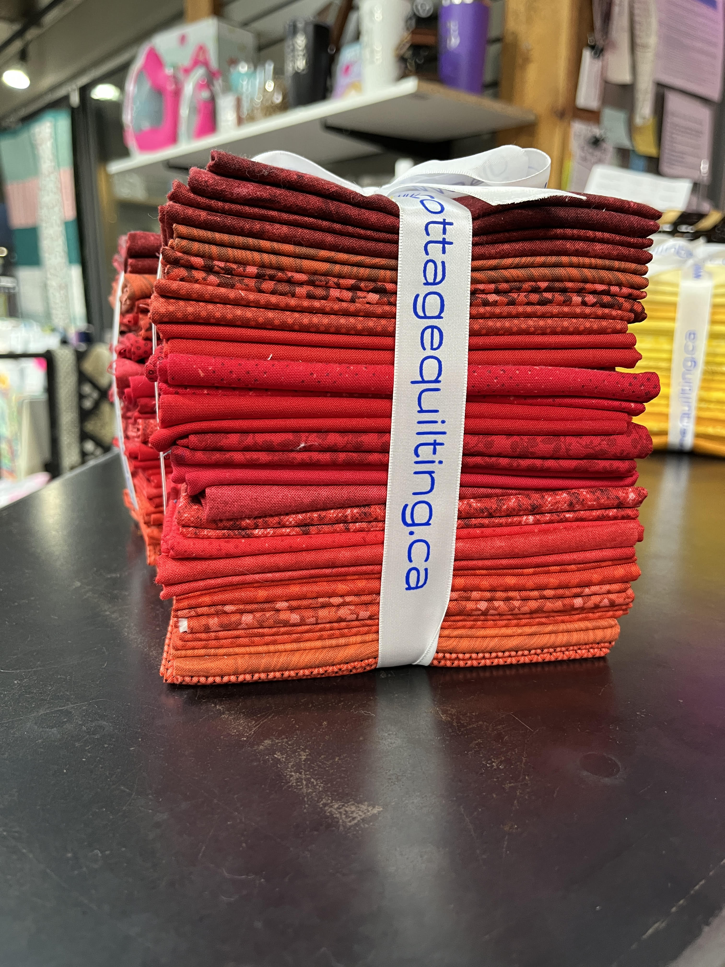 Fat Quarter Bundle Assorted 20 pcs.
