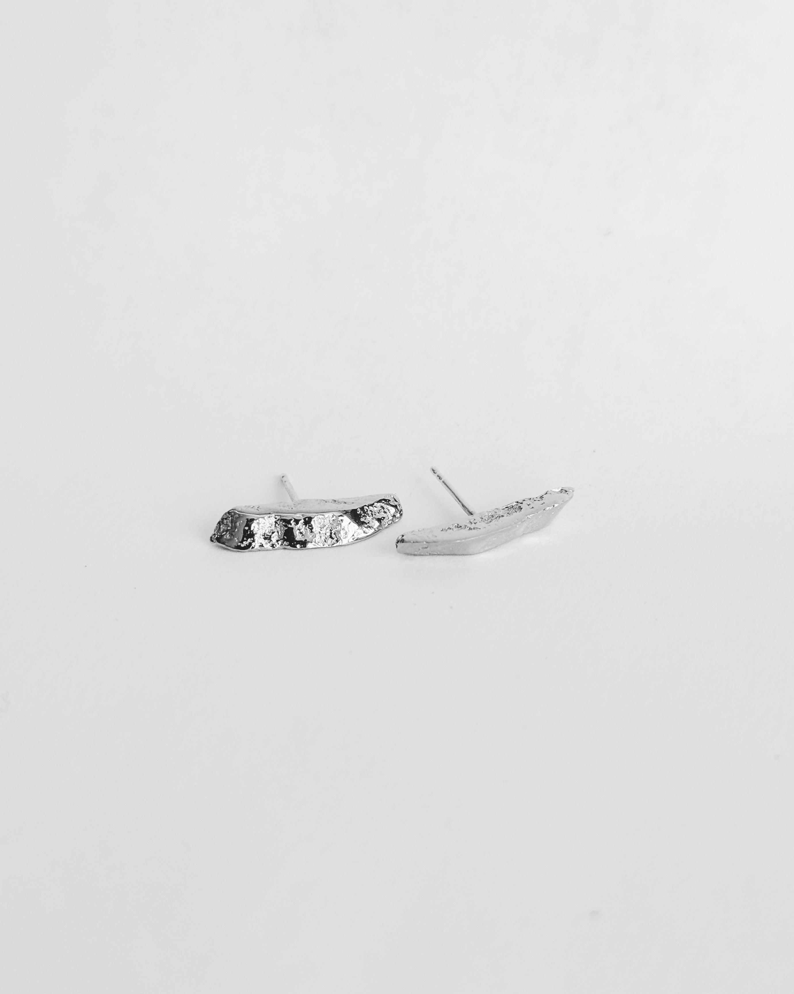 Rise – Boucles d’oreille montantes faites à la main