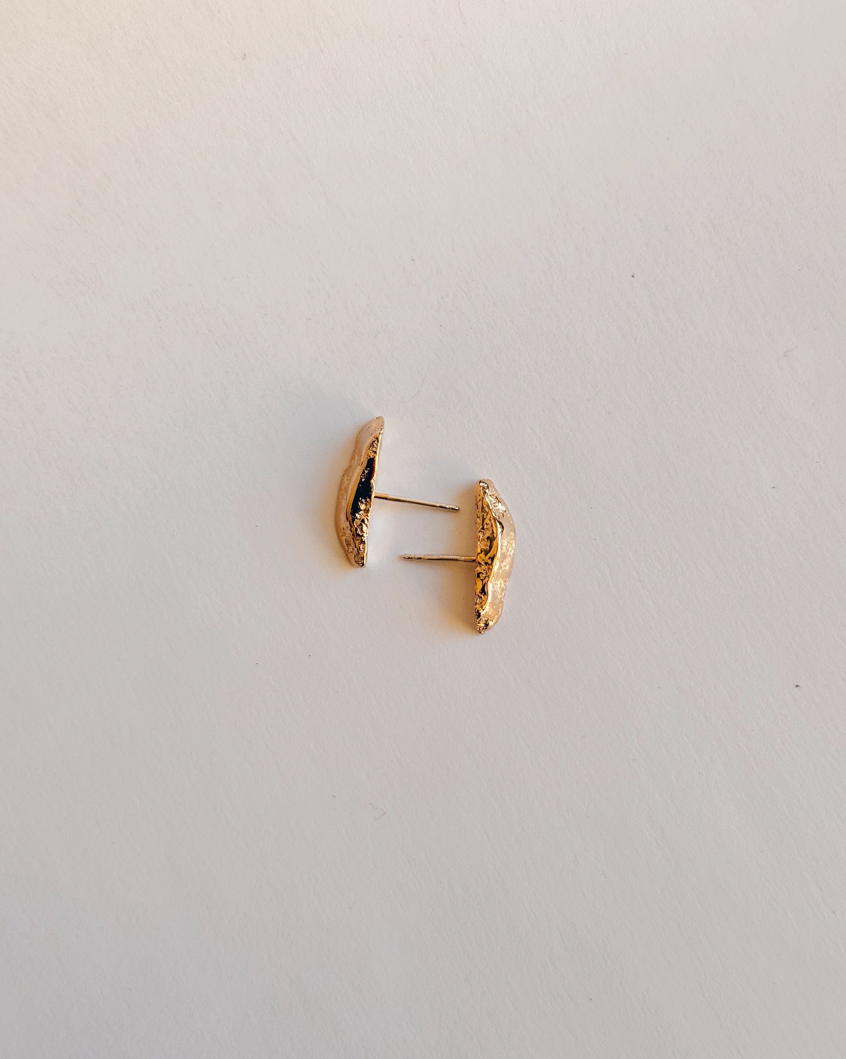 Rise – Boucles d’oreille montantes faites à la main