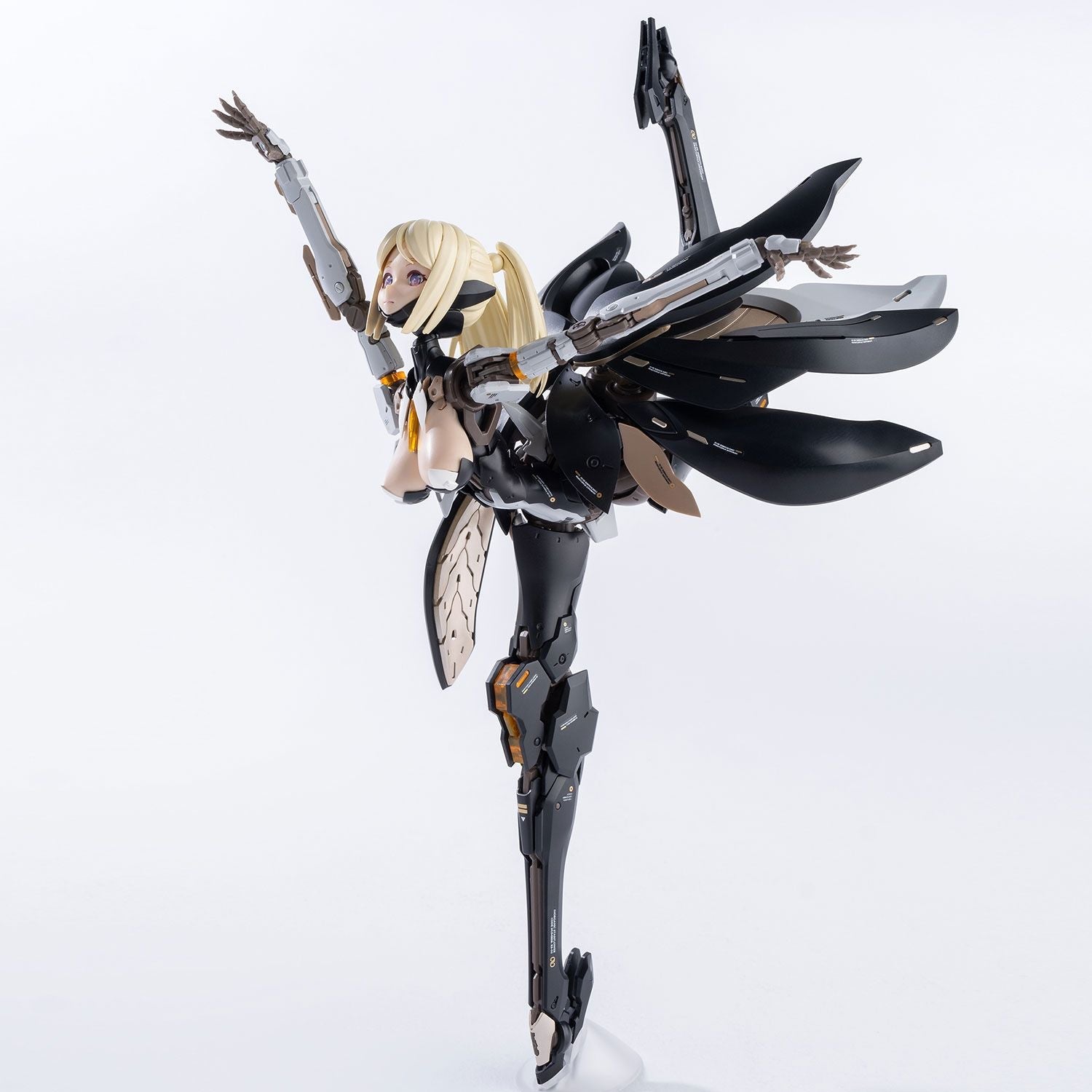 Hemoxian X Earnestcore Craft 1/10 Rosado Stella Lily MK3 Model Kit