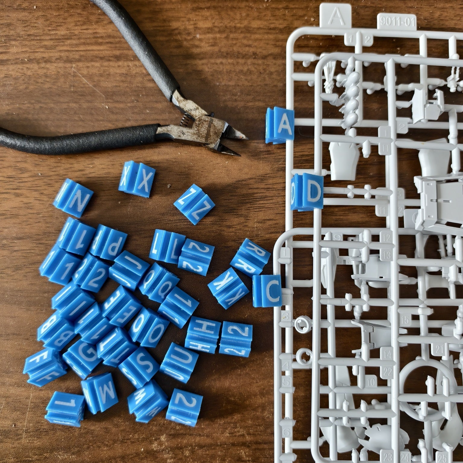 Model Kit Runner Markers Set – こんにちはマート | KON NICHIWA MART