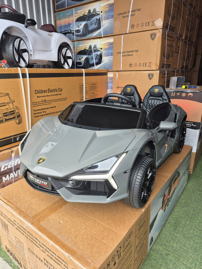 Voiture électrique pour enfants 24V Lamborghini Revuelto 4x4 à 2 places avec télécommande.