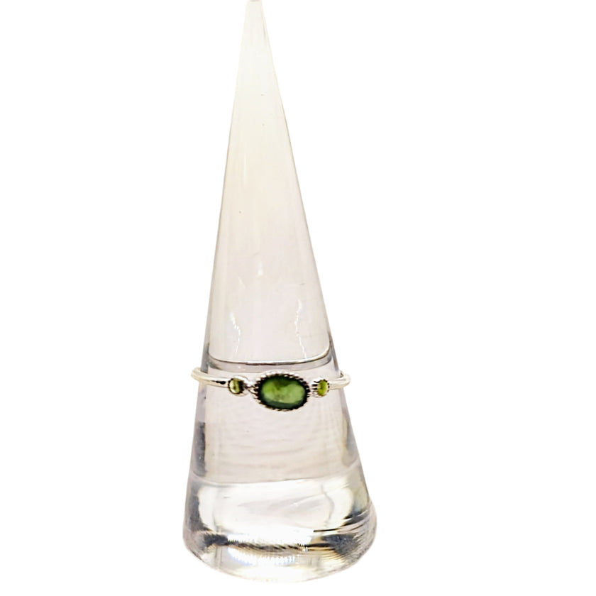 Ring - Oval Gemstone