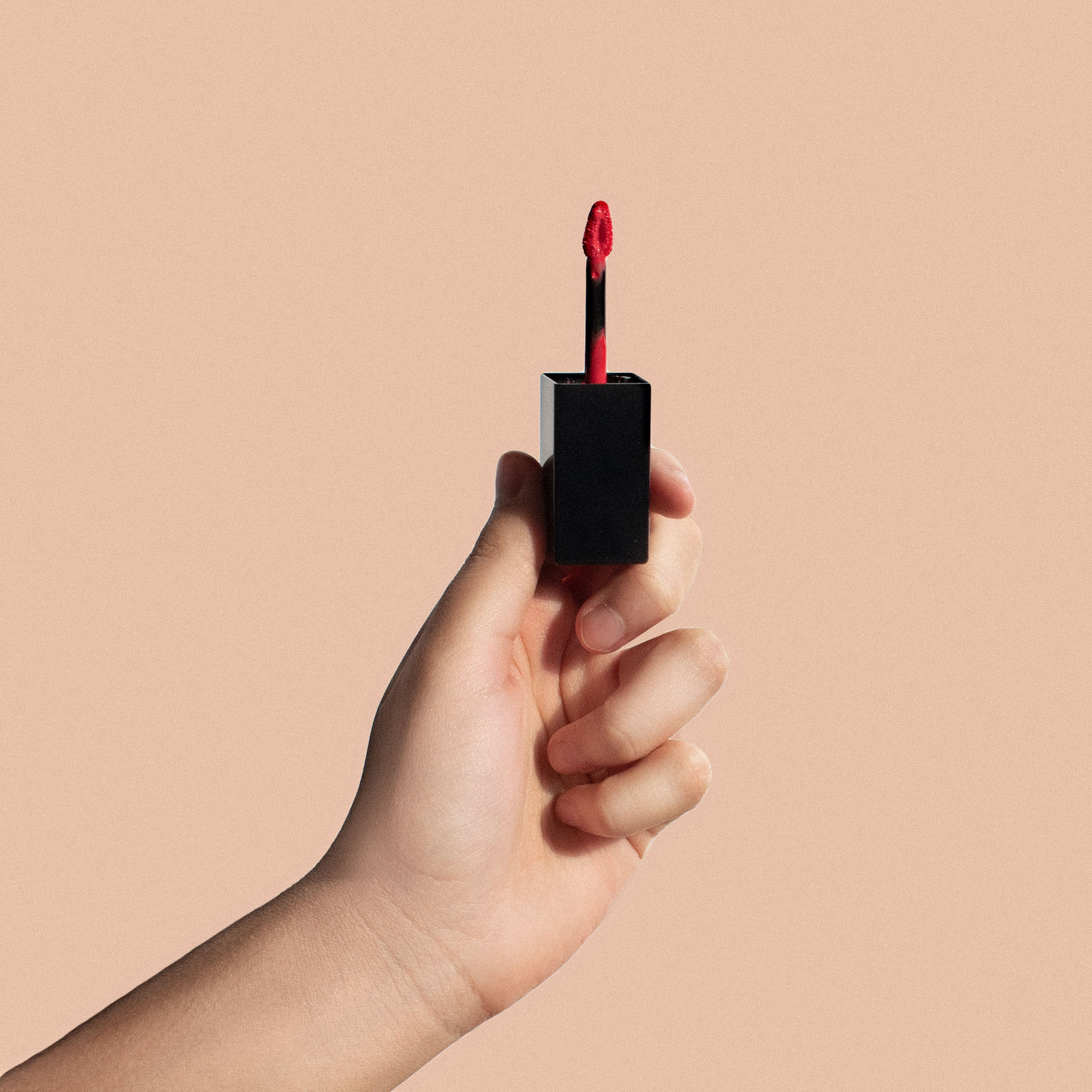 Matte Lip Stain True 77- Rouge à Lèvres Vegan Longue Tenue | FencyGrace