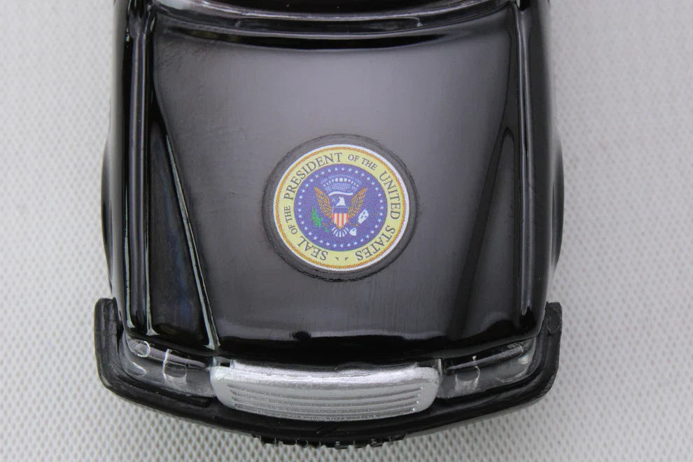Daron - Presidential Limo