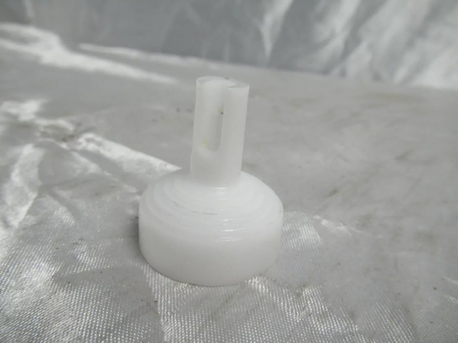 Bouchon de suspension supérieur pour lave-linge Frigidaire 5304500580