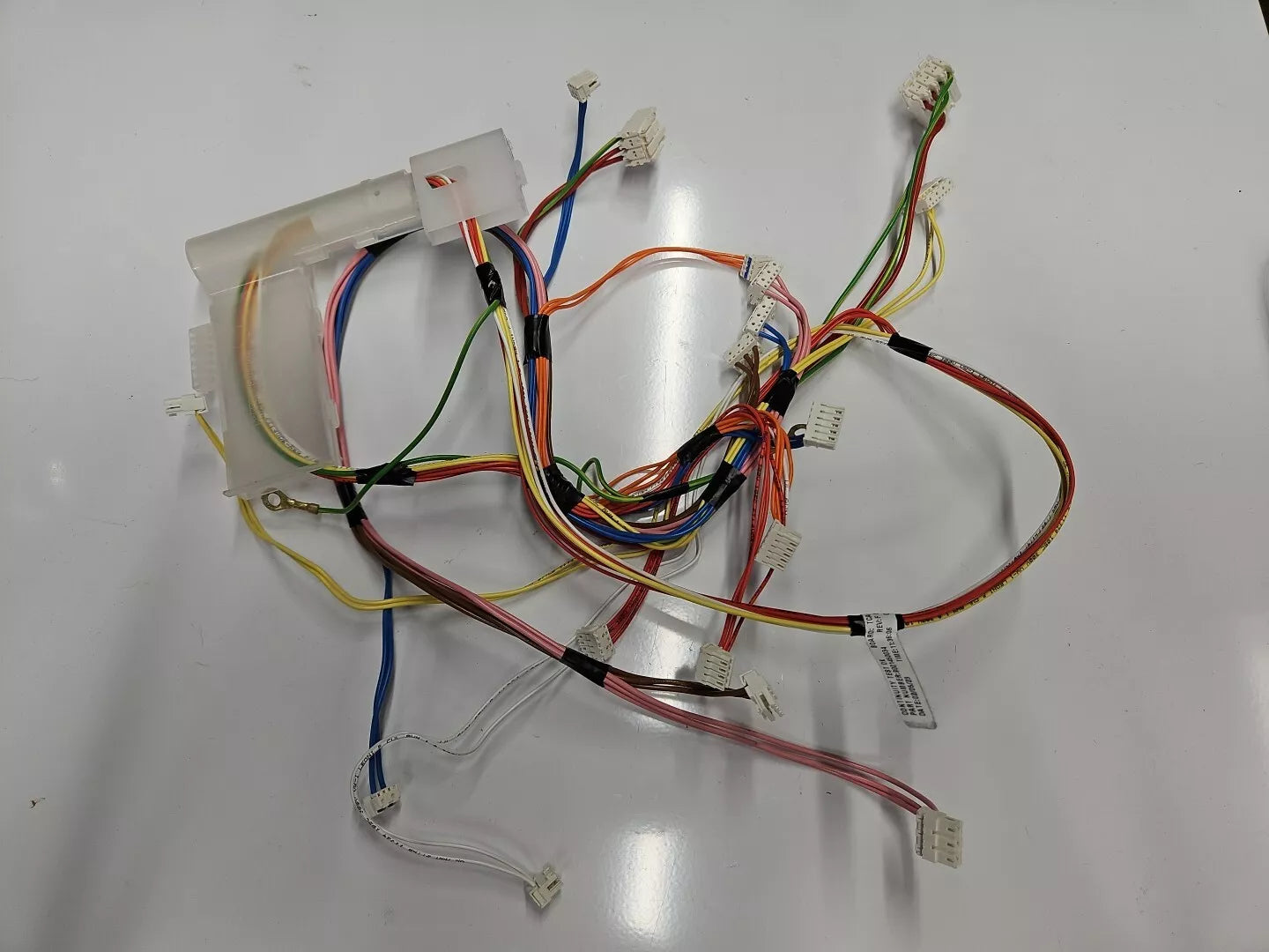 Faisceau de câblage pour lave-vaisselle Bosch, pièce 12043269