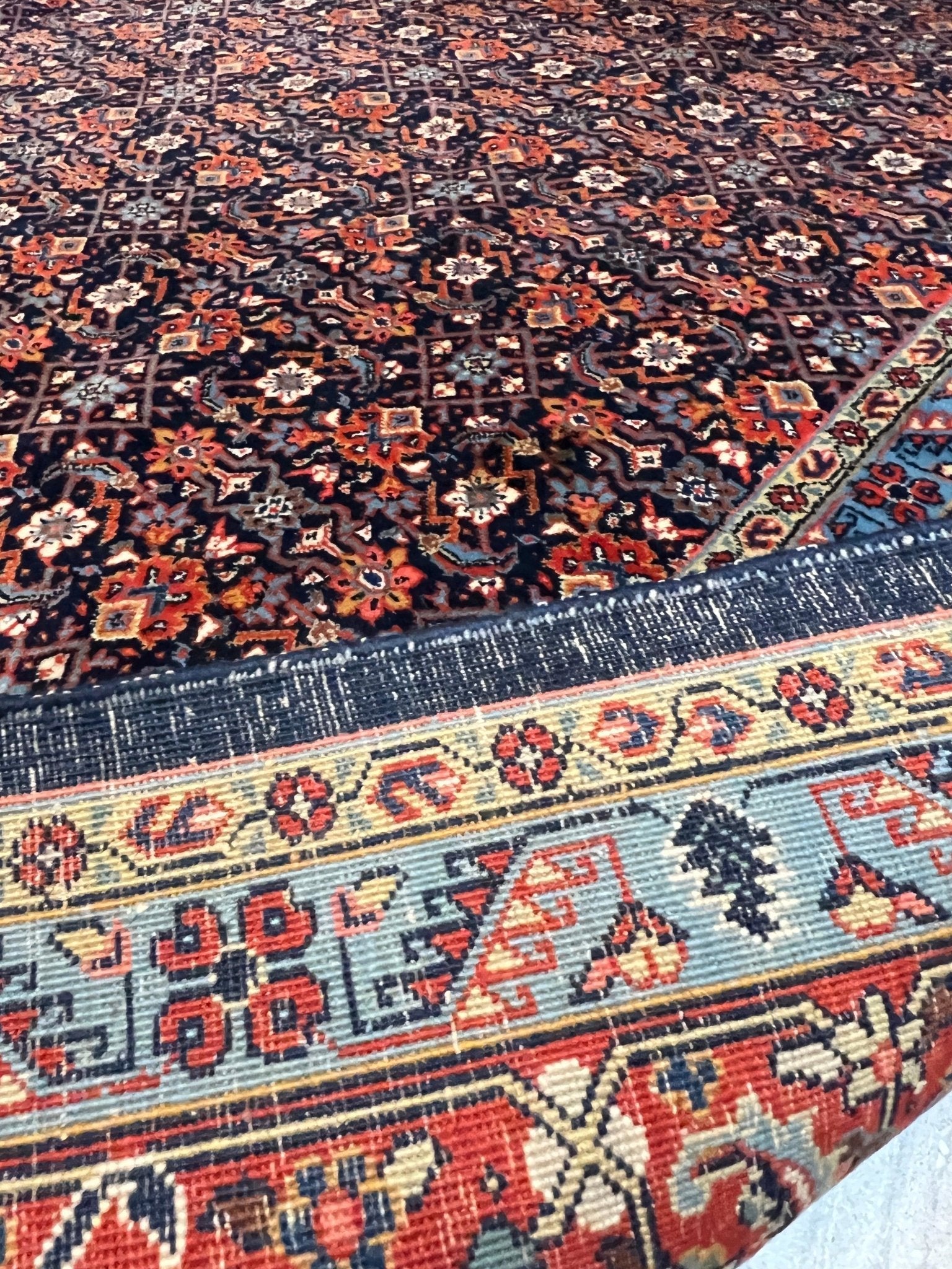 Persian Sarouk Rug | 10' 6
