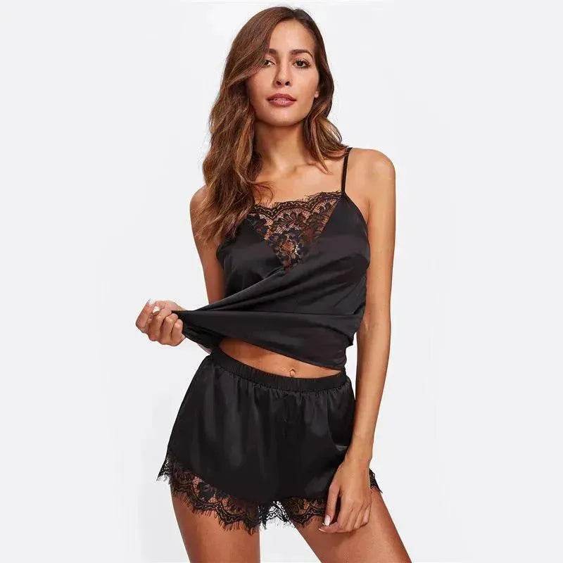 Charming lace lingerie set