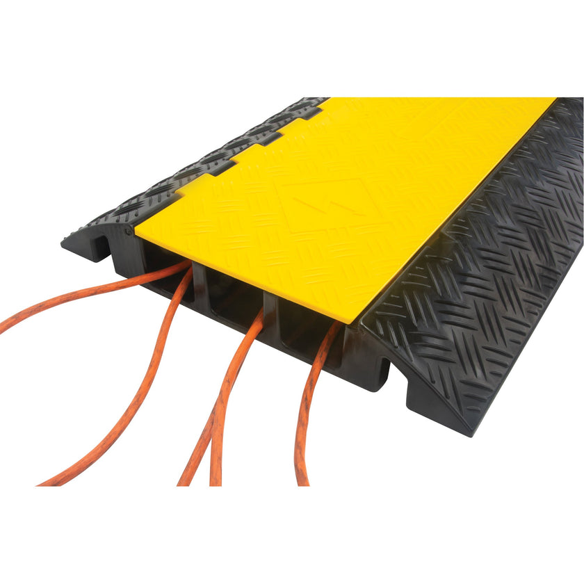Protecteur de câble en polyuréthane, 3 canaux, 90 cm L x 50 cm l x 7,6 cm H