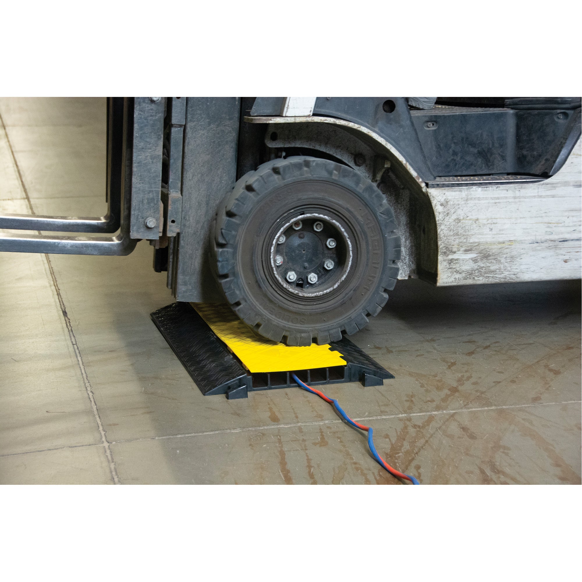 Polyurethane Cable Protector, 5 Channels, 35.43