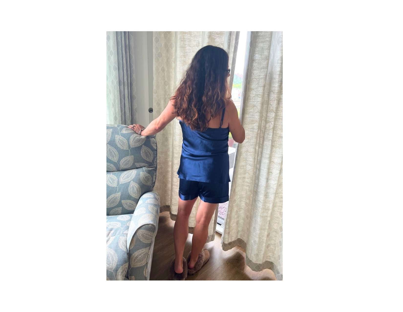 Women's Mulberry Silk Camisole and Boxer Pajama Set Navy Blue