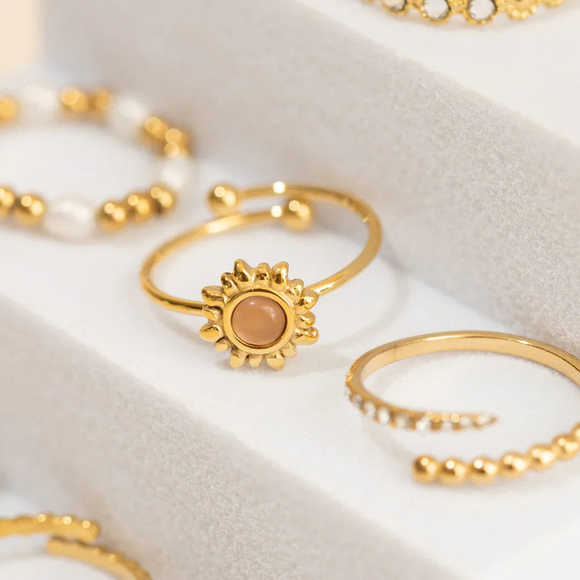 Sunny Adjustable Rings