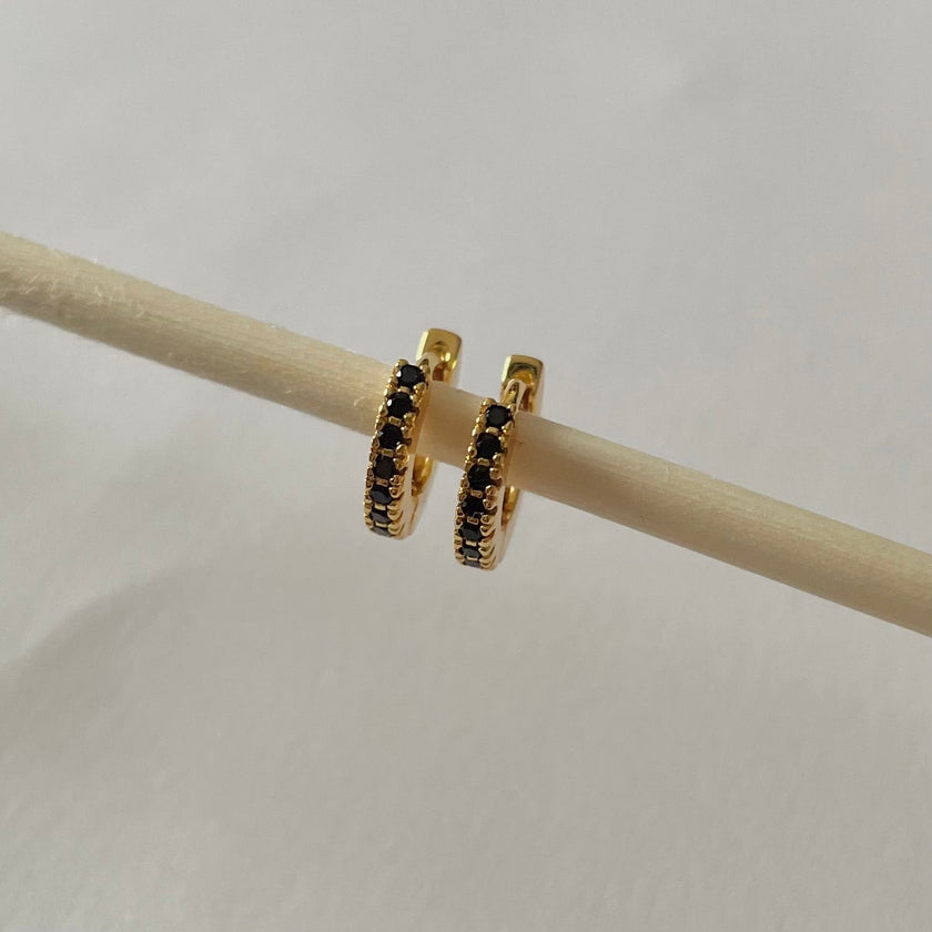 Tara Huggies Gold - Black Zirconia