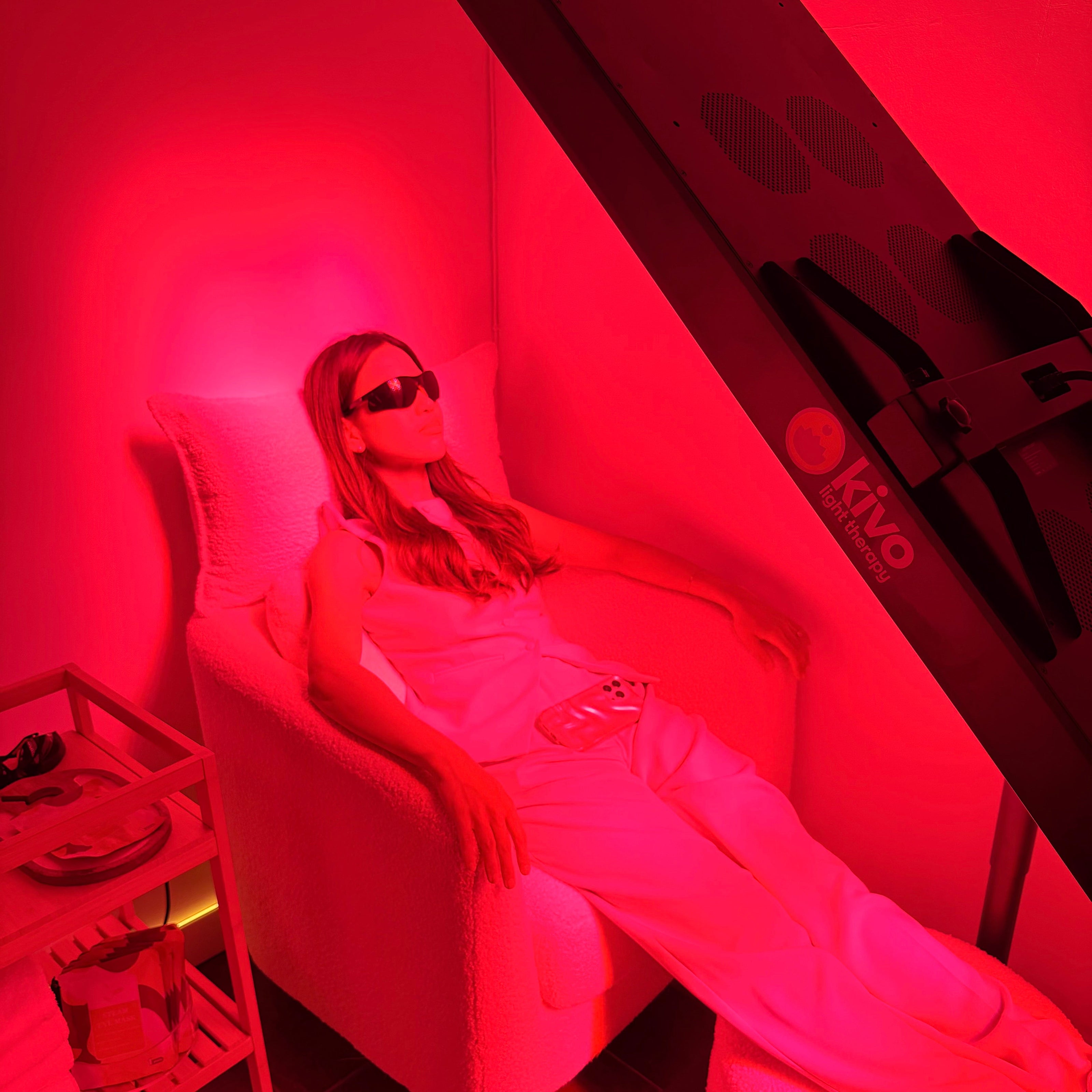 Kivo TWELVE Series - Extra Large Light Therapy Panel