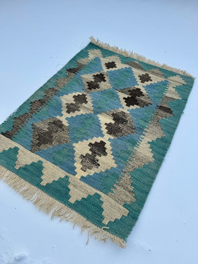 Tiny Persian Qashqai Kilim | 2' 1