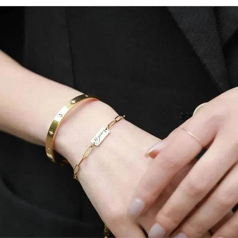 Titanium Steel Plated 18K Gold Star Bracelet for Women Gold Bracelet