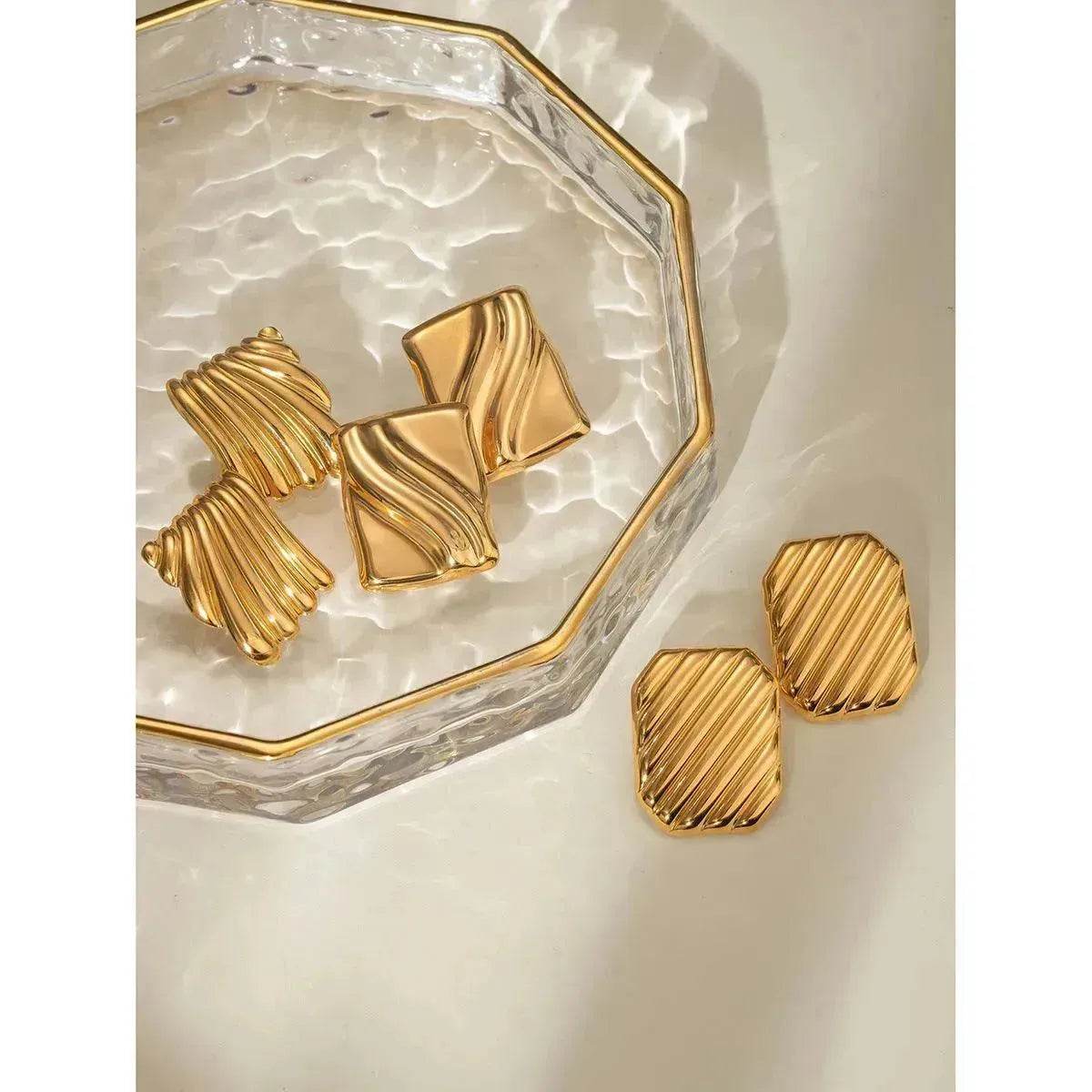 Trendy 18K Gold Stainless Steel Cube Wave Stud Earrings for Women Wedding Earrings
