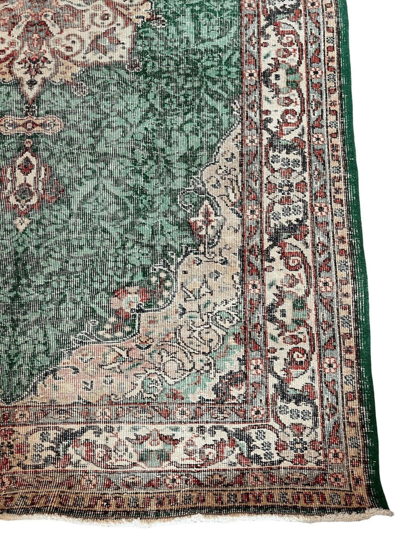 Vintage Turkish Oushak Rug | 9’ 1